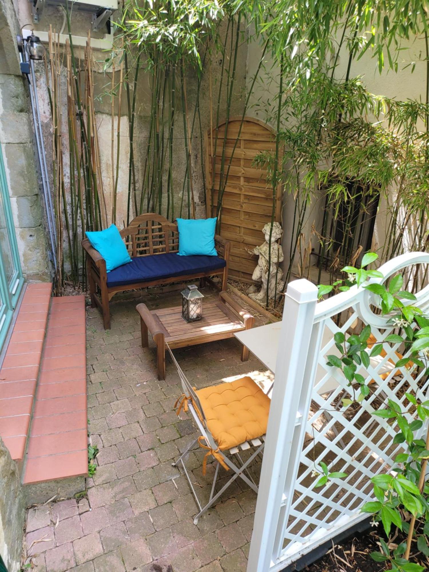 Les Chemins De La Cite Ou Holiday home