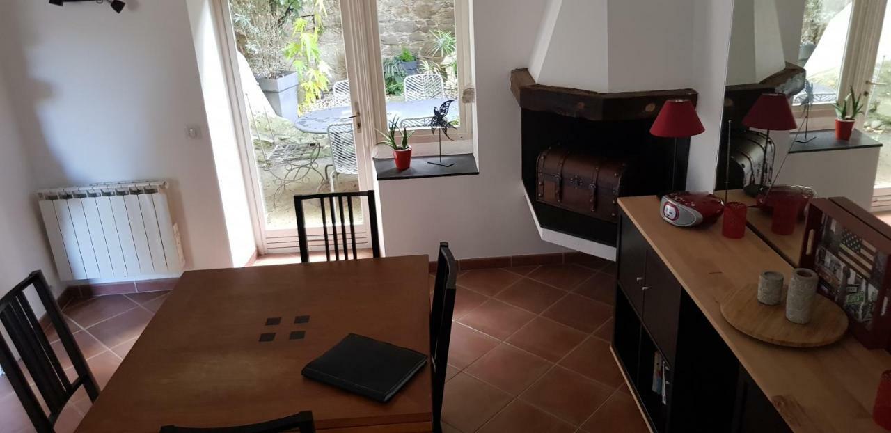 Les Chemins De La Cité Hébergement de vacances Carcassonne